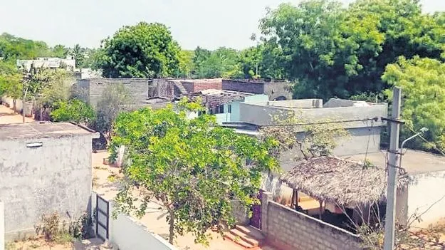 వ్యాధి తగ్గినా.. అప్పులు మిగిలాయి