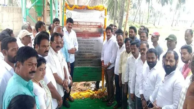 పరిశ్రమిద్దాం