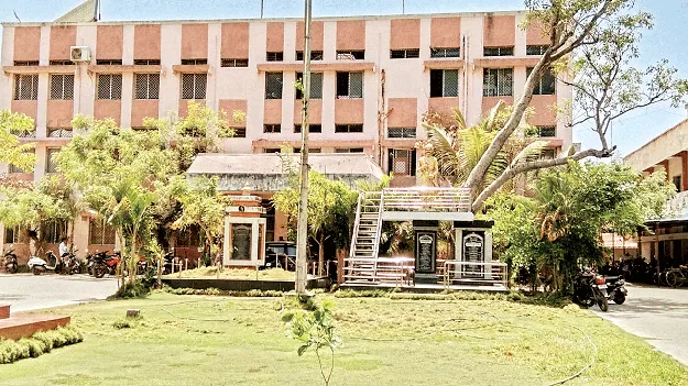 పేదల గృహాలకు భారీ ఊరట