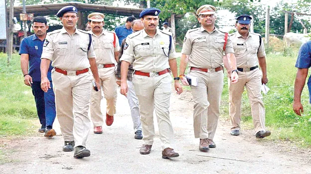  Lakshimpet: లక్షింపేటలో అల్లర్లు జరగకూడదు