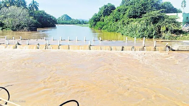 ప్రతిపాదనల్లోనే వడ్డాది వారధి