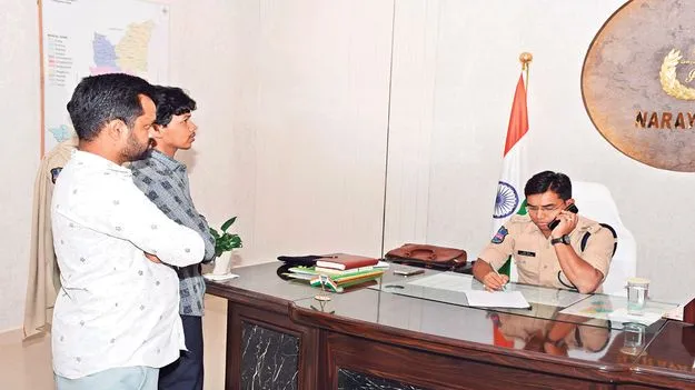 ప్రజా ఫిర్యాదులు వెంటనే పరిష్కరించాలి