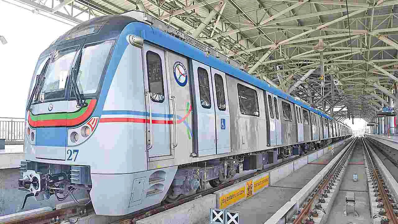 Hyderabad Metro: మెట్రో చార్జీలు పెంపు 