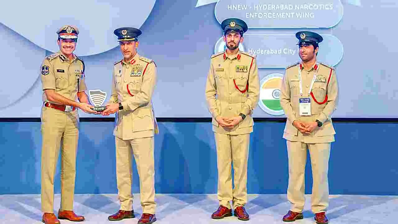 Hyderabad Police: హైదరాబాద్‌ పోలీసులకు అరుదైన గౌరవం
