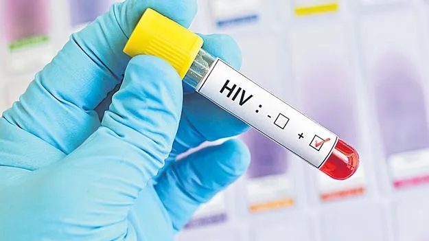 HIV: హెచ్ఐవీ రోగుల్లో మహిళలే ఎక్కువ