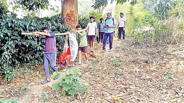 ఎవరికీ పట్టని గ్రామమిది!