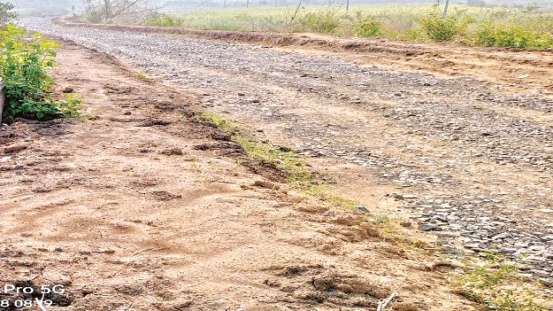 Tribal roads: ఎప్పటికి ‘దారి’కొచ్చేనో?