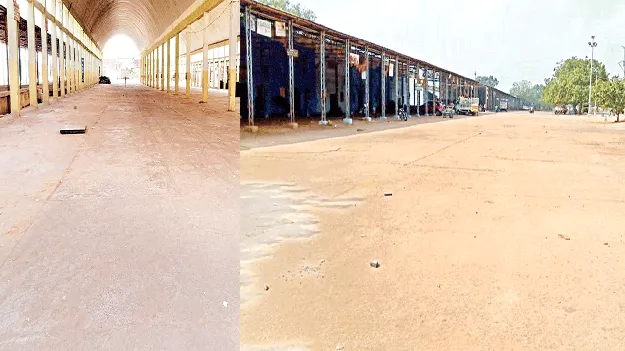 మార్కెట్‌ వెలవెల.. కూలీలు విలవిల