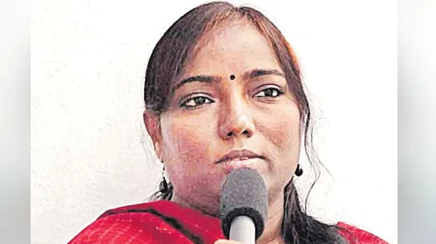 సిందూరం అంటే రక్త సిందూరమా?