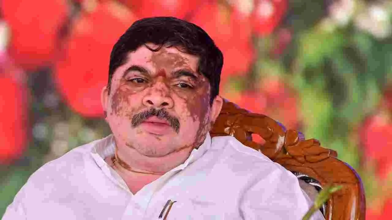 Ponnam Prabhakar: మహోన్నత ఆదర్శమూర్తి ఫూలే