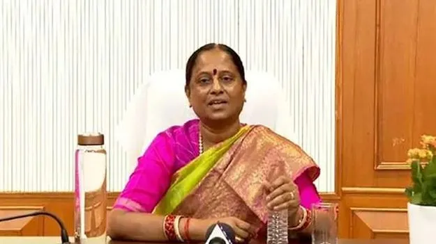 Konda Surekha: అటవీ చట్టాల పేరిట గిరిజనుల్ని ఇబ్బంది పెట్టొద్దు: కొండా సురేఖ