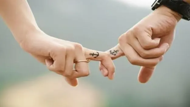 Love Scam: సోషల్‌ మీడియాలో ప్రేమ.. మోసంతో ముగింపు!