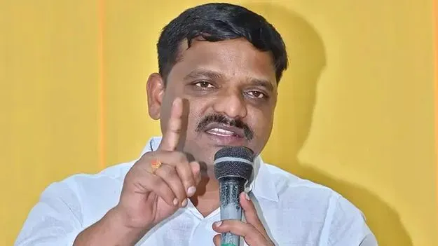 అన్ని రంగాల్లో బీసీల అణచివేత: తీన్మార్ మల్లన్న
