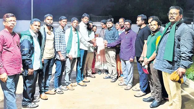 నేటి అరకు రైల్‌రోకో తాత్కాలిక వాయిదా 