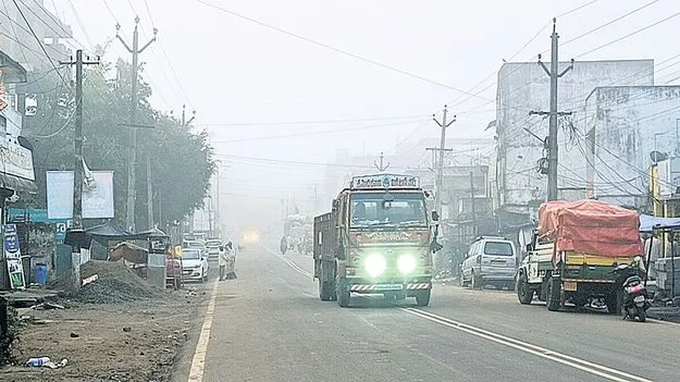 పాడేరులో విభిన్న వాతావరణం