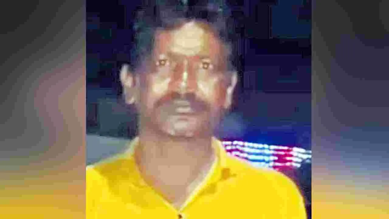 ఆర్‌ఆర్‌ఆర్‌లో భూమి పోతుందని రైతు ఆత్మహత్య 