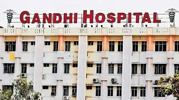 Gandhi Hospital: గాంధీ ఆస్పత్రిలో 60 పడకలతో కొవిడ్‌ సెంటర్‌