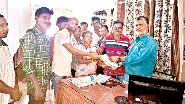  భూసేకరణ నోటిఫికేషన్‌ వెనక్కి తీసుకోవాలి 