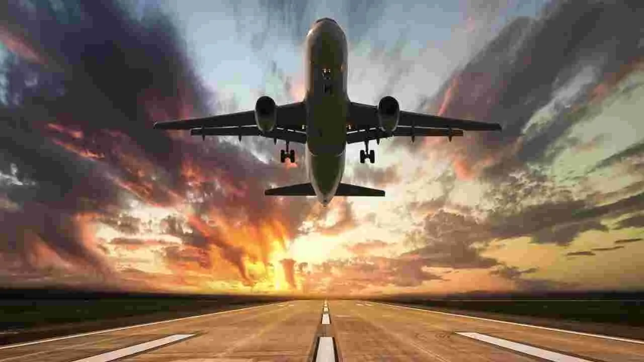 Common Flight Journey Mistakes: ఫ్లైట్ జర్నీకి ప్లాన్ చేస్తున్నారా.. ఈ విషయాల్లో జాగ్రత్త..