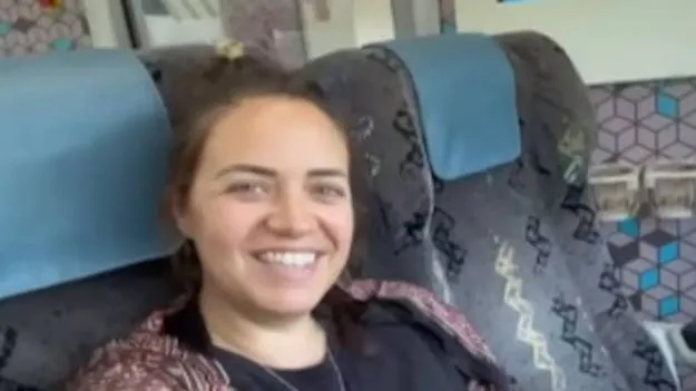 UK Woman VandeBharat: వందే భారత్‌ రైల్లో ప్రయాణం.. యూకే మహిళ ప్రశంసలు వైరల్