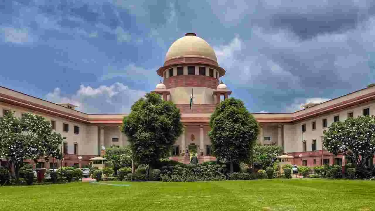 Justice BR Gavai: న్యాయవ్యవస్థ తన పరిధి దాటుతోందన్న బీజేపీ నేతలు..  తొలిసారిగా స్పందించిన సుప్రీం కోర్టు | Next Chief Justice BR Gavai Reacts  To objections On Judiciary pcs spl