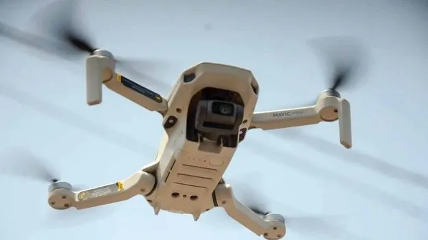 Kolkata Drones: కోల్‌కతాలోకి డ్రోన్లు.. ఆర్మీ కేంద్రంపైకి ఒకటి