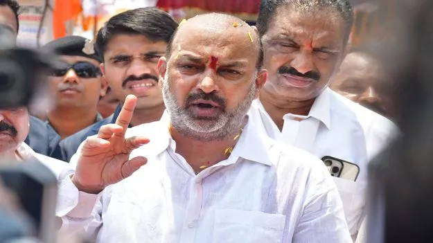 కేంద్ర కులగణన సర్వే చరిత్రాత్మకం