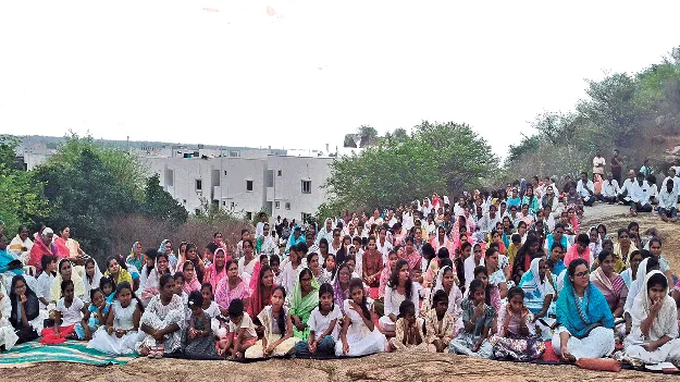 ఘనంగా ఈస్టర్‌ వేడుకలు