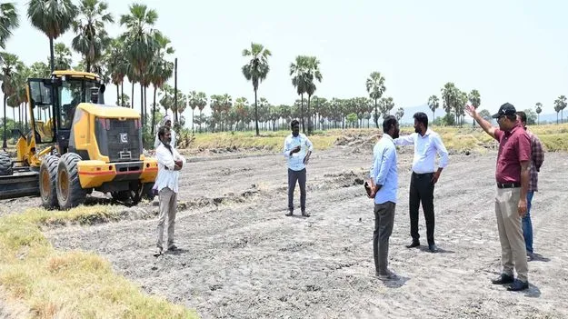 జాతీయ రహదారి పనులు వేగవంతం చేయాలి  