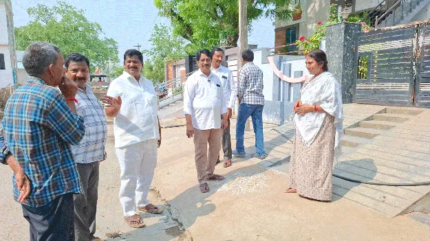 గ్రామాల్లో పౌరసేవల తీరుపై పరిశీలన