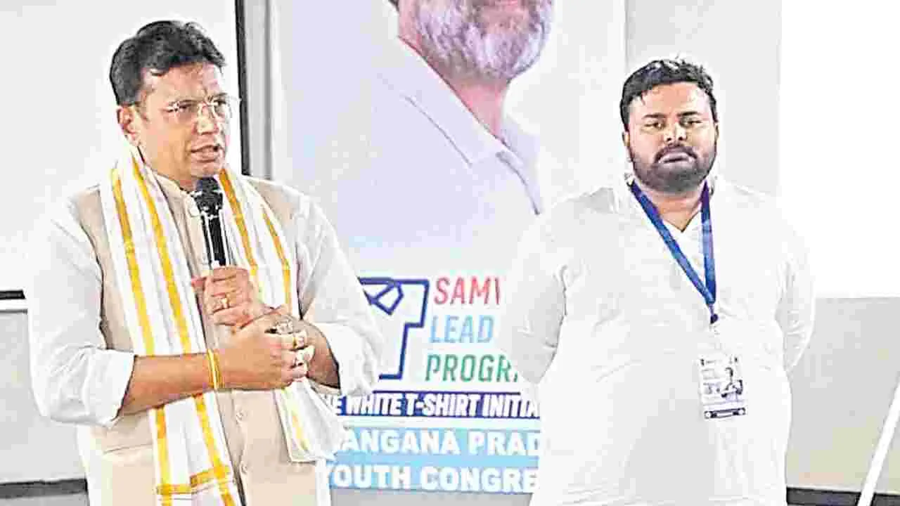 Sridhar Babu: పదవుల కోసం రాజకీయాల్లోకి రావొద్దు