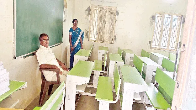  ఒక్కరు కూడా హాజరుకాలే..