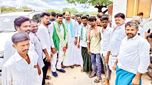 రైతులను విస్మరించిన ప్రభుత్వం