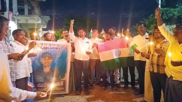 జవాన్‌ మురళీనాయక్‌కు ఘన నివాళి