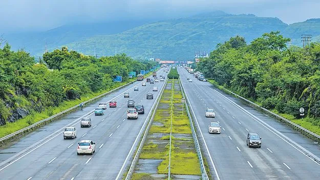 Greenfield Expressway: హైదరాబాద్-అమరావతి.. గ్రీన్ఫీల్డ్ హైవే