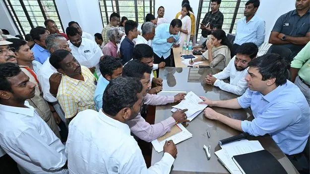 గ్రీవెన్స్‌లో 95శాతం రెవెన్యూ సమస్యలే