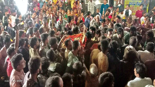 ఘనంగా ఇప్పలపోలమ్మ పాలజంగిడి ఊరేగింపు