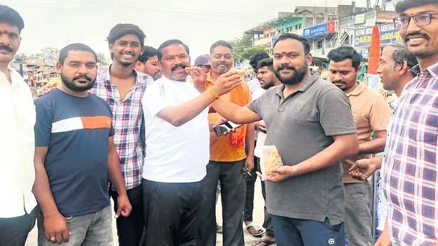 ఆపరేషన్‌ సింధూర్‌పై ప్రజల హర్షం