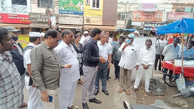 పరిశుభ్రత ఏదీ?