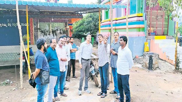 జాతరకు పటిష్ఠ బందోబస్తు