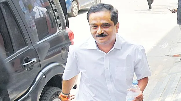 PSR Anjaneyulu: పీఎస్సార్‌ అరెస్టు..