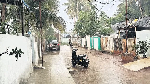 భారీ వర్షం