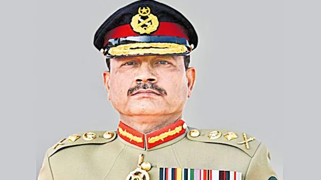 పాక్‌ సైన్యాధిపతి మునీర్‌ ఎక్కడ?