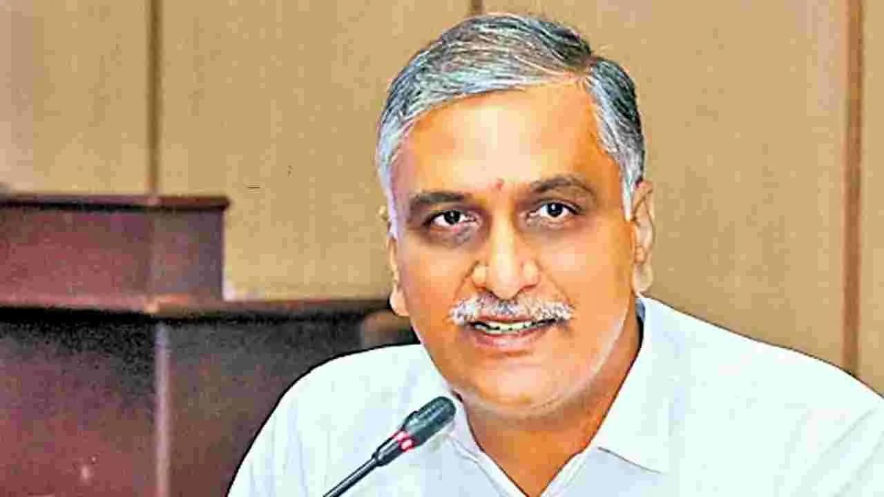 Harish Rao: ఉపాధి పని దినాలు తగ్గించడం సరికాదు