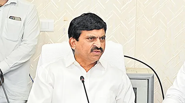 Ponguleti: భూ భారతి దరఖాస్తులకు స్పెషల్‌ సెల్‌ 