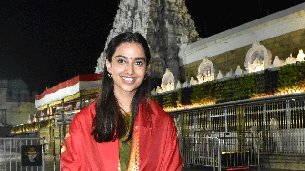 తిరుమలలో మీనాక్షి 