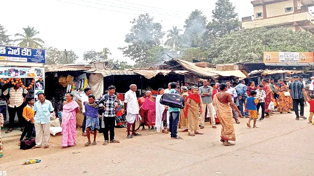 బస్సుషెల్టర్‌ కలేనా?