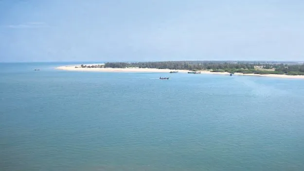 హోప్‌..ఐ లాండ్‌!