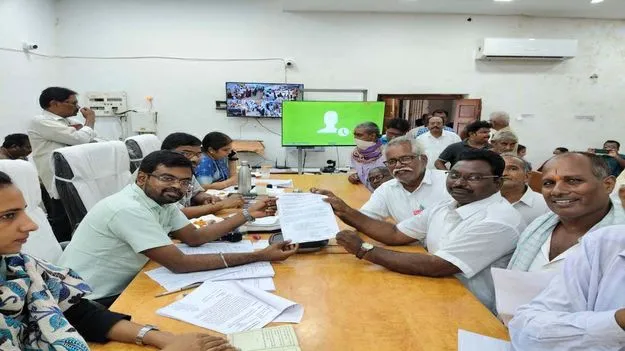 మునిసిపల్‌ కార్మికుల సమస్యలు పరిష్కరించాలి