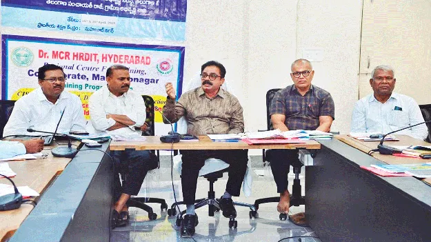 గ్రామసభలపై అవగాహన కల్పించాలి